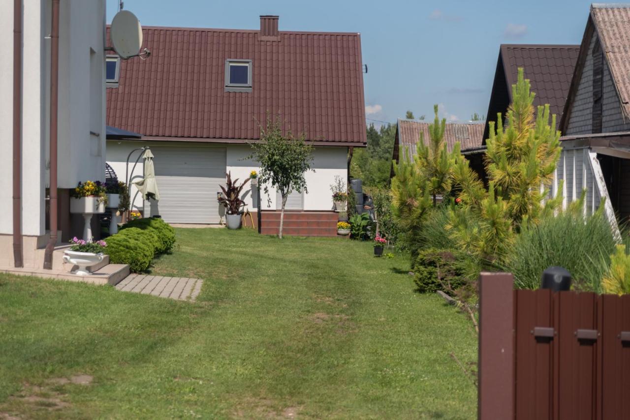 Dvi Liepos Vila Merkine Exterior foto